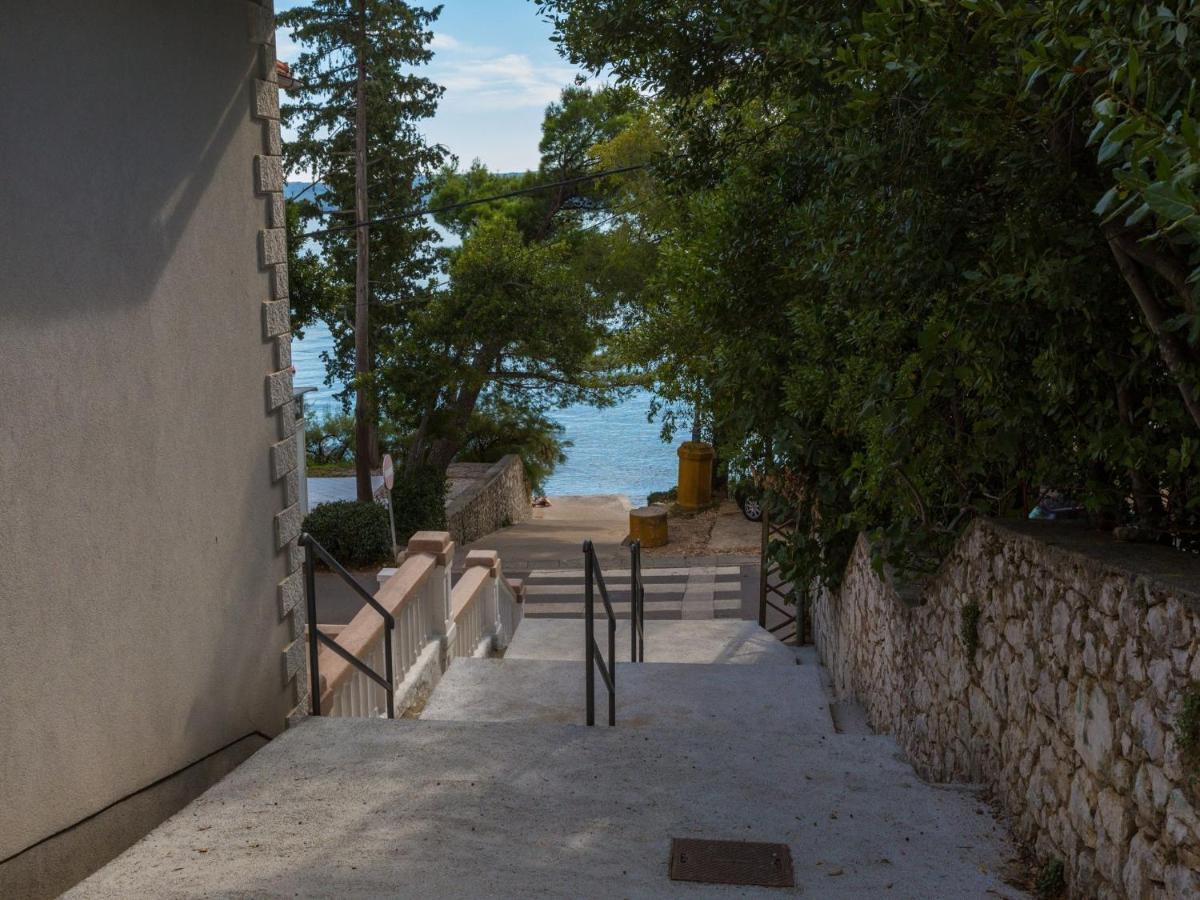 Apartment Villa Sara ドラマリ エクステリア 写真